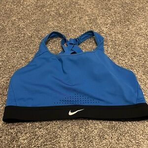 Nike Women's High Impact Sports Bra
